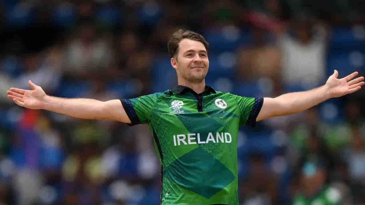 Video: తోపులకే తోపు.. 5 వరుస బంతుల్లో 5 వికెట్లు.. క్రికెట్ హిస్టరీలోనే తొలి బౌలర్గా రికార్డ్