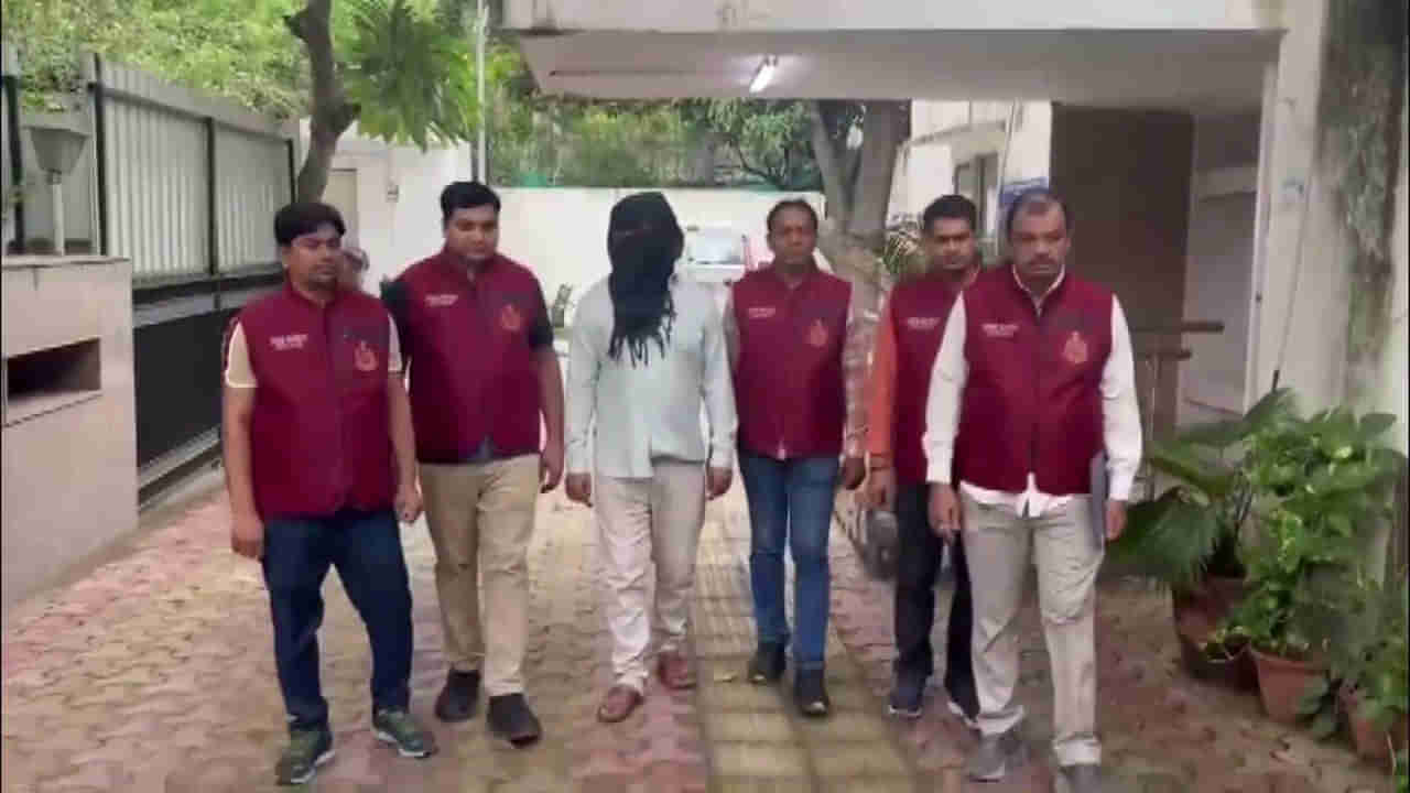 Delhi Police: ఢిల్లీ పోలీసులకు చిక్కిన సీరియల్‌ కిల్లర్‌... పాతికేళ్లుగా పోలీసుల కళ్లుగప్పి తిరుగుతున్న లాంబా