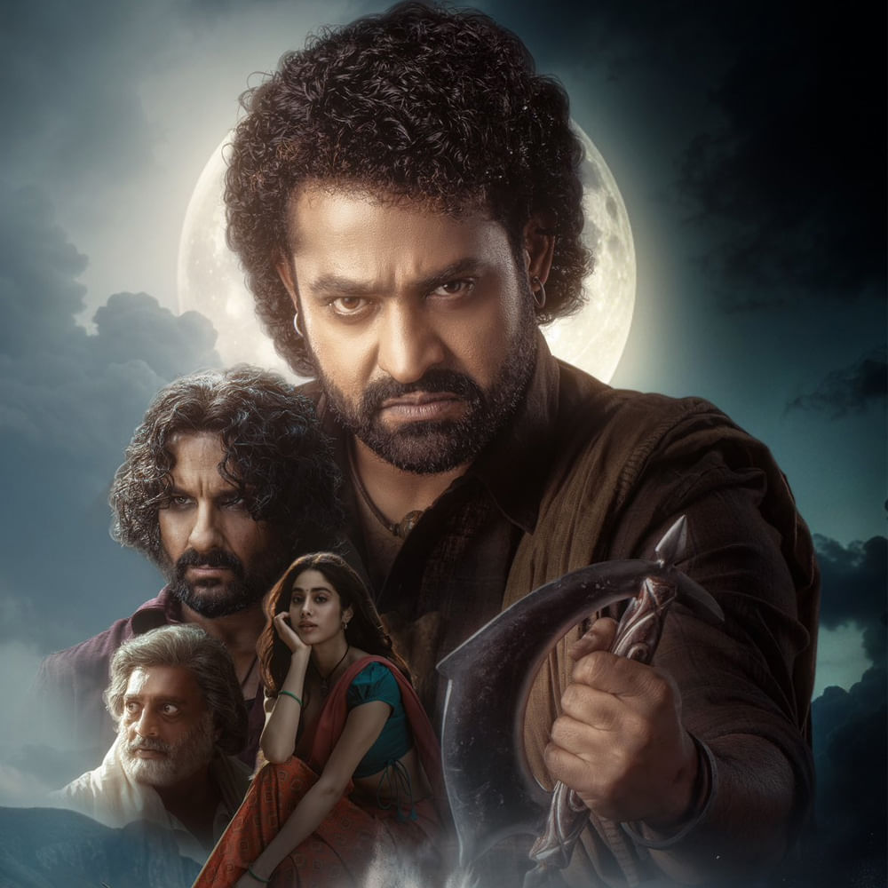 ఇంకా చెప్పాలంటే కల్కి, దేవర, పుష్ప 2 మినహా.. మరే సినిమా హిట్ అవ్వలేదు. గేమ్ ఛేంజర్ సహా చాలా భారీ సినిమాలకు షాక్ తప్పలేదు. రాబోయే రెండేళ్లలోనూ మహా అయితే ప్రభాస్ నుంచి రాజా సాబ్, ఫౌజీ.. ఎన్టీఆర్ నుంచి వార్ 2.. చరణ్ నుంచి పెద్ది సినిమాలు రానున్నాయి.