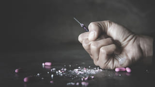 హైటెక్‌ దొంగ.. ఖైరీదైన కార్లే అతగాడి టార్గెట్..  20 ఏళ్లలో ఎన్ని కార్లు కొట్టేషాడో తెలిస్తే..