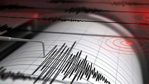 Indonesia Earthquakes: ఇండోనేషియాలో భారీ భూకంపం.. సునామీ భయంలో ప్రజలు!