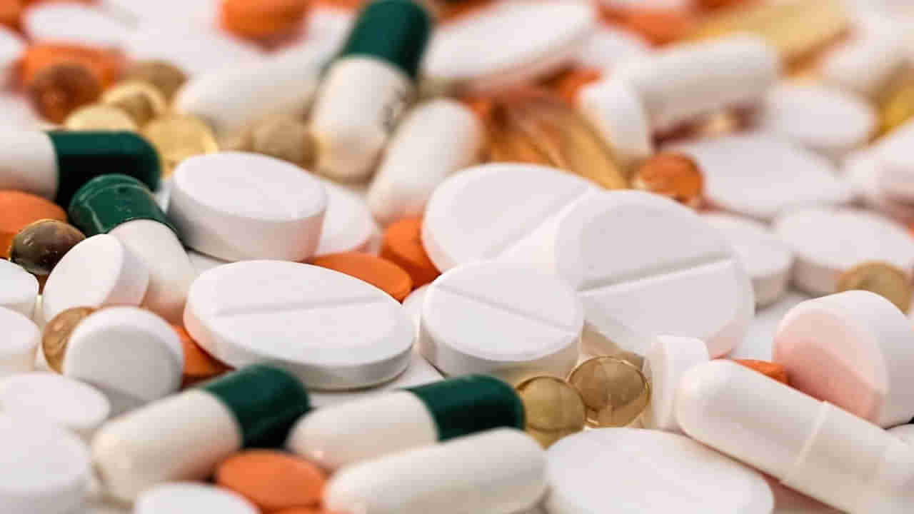 Expired Tablets: మీ దగ్గరున్న కాలం చెల్లిన ట్యాబ్లెట్స్ను బయటపడేస్తున్నారా.. అయితే జాగ్రత్త!
