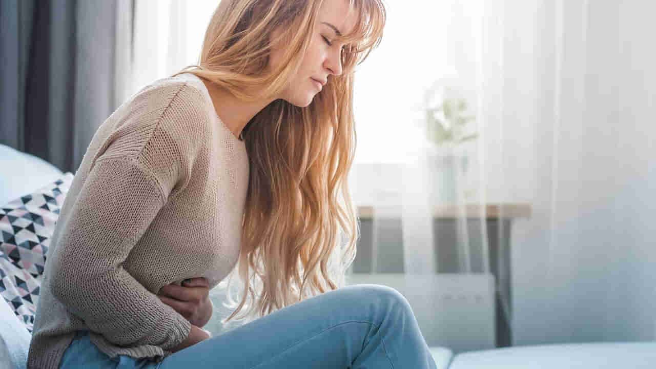 Periods Pain: పీరియడ్స్ నొప్పితో బాధపడుతున్నారా..? ఈ చిట్కాలు పాటిస్తే వెంటనే రిలీఫ్..
