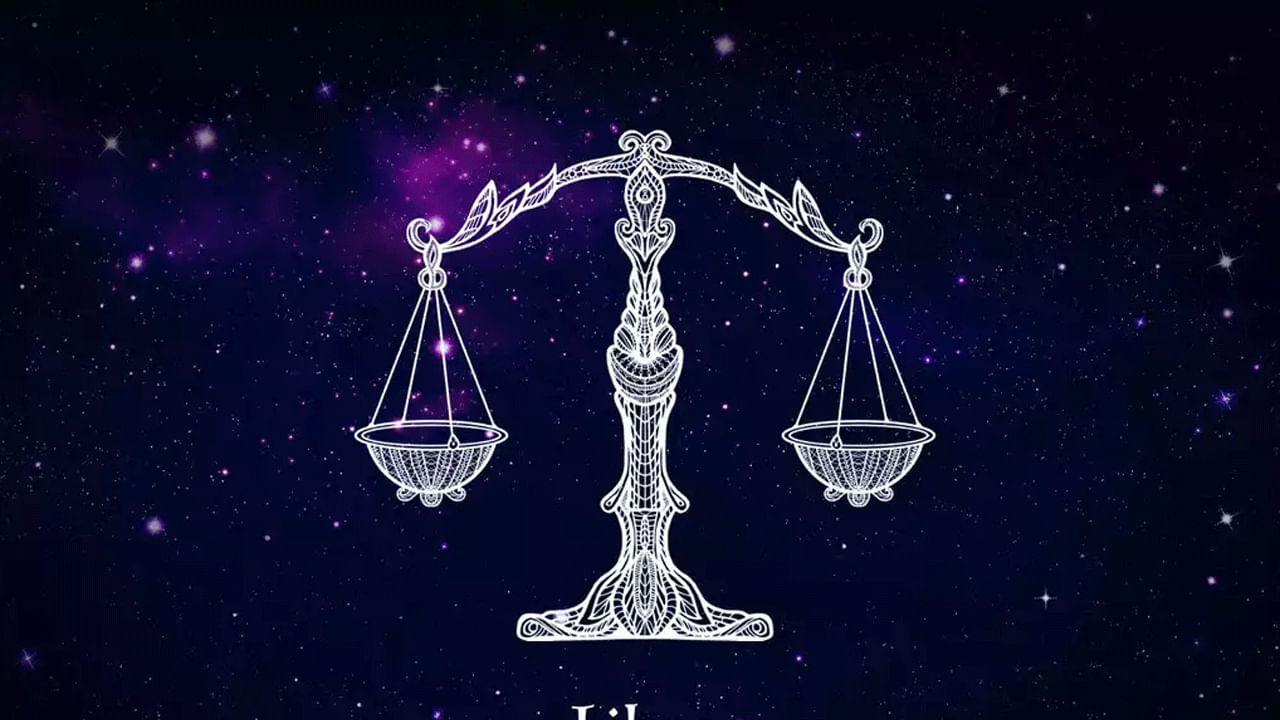 తుల రాశి : తుల రాశి వారు గజలక్ష్మీ రాజయోగం వలన జీవితంలో త్వరగా విజయాన్ని సాధిస్తారు. వ్యాపారస్తులకు అద్భుతంగా ఉంటుంది. వ్యాపారాల్లో పెట్టుబడులు కలిసి వస్తాయి. ఇంటా బయట సంతోషకర వాతావరణం నెలకొంటుంది. రియలెస్టేట్ రంగంలో ఉన్నవారు అత్యధిక లాభాలు పొందుతారు.