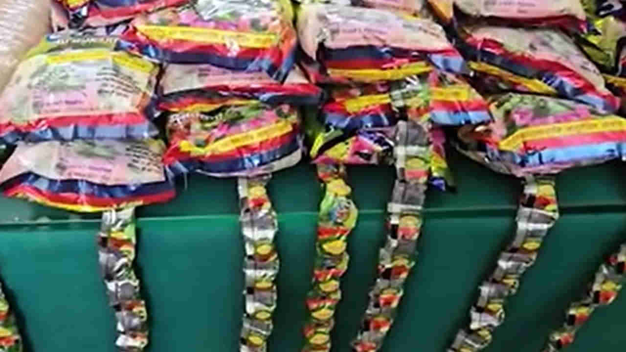 Hyderabad: ఆ షాపులోని చాక్లెట్ల కోసం పిల్లల ఆరాటం.. పోలీసుల తనిఖీల్లో దిమ్మతిరిగిపోయే నిజం