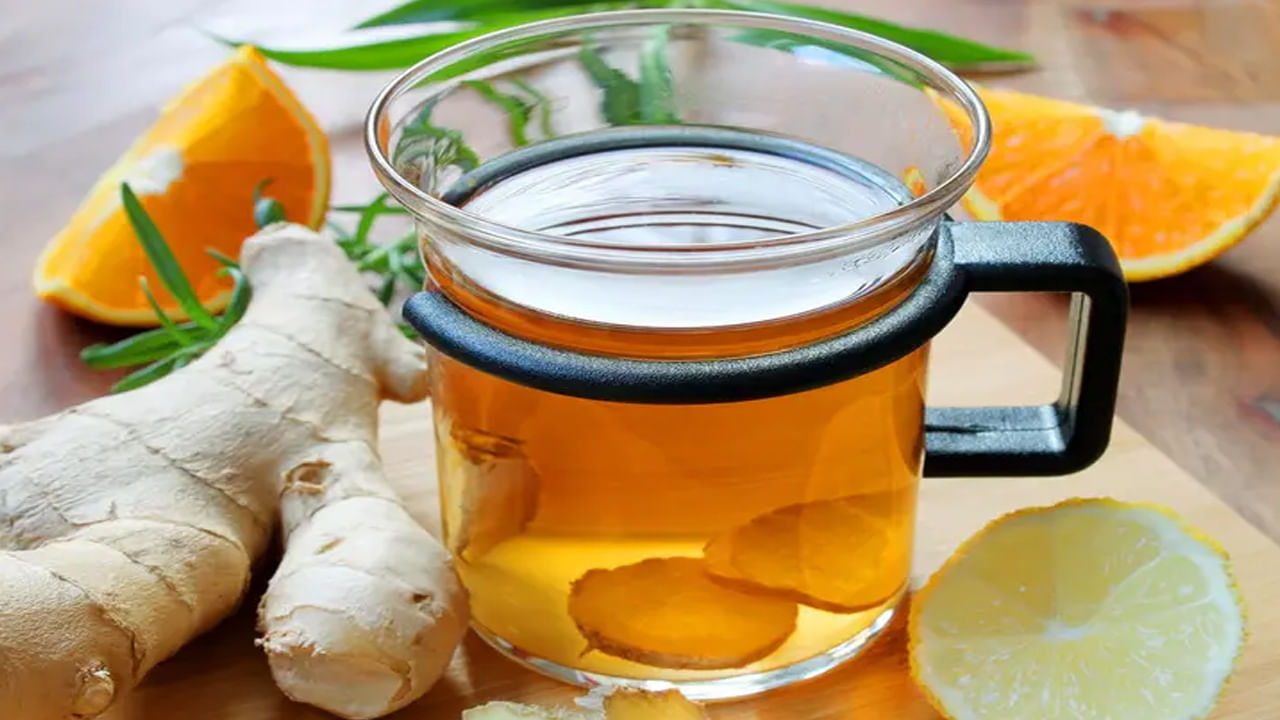 Ginger And Turmeric Water