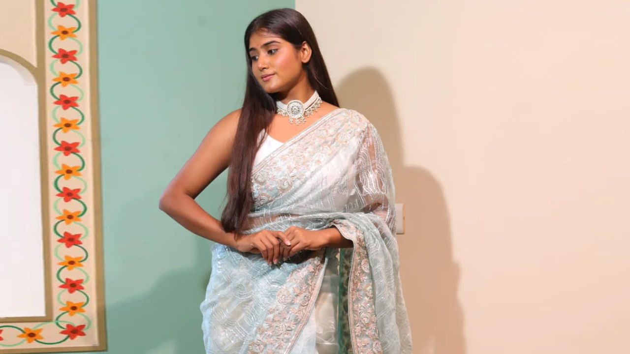 Girl In Blue Saree