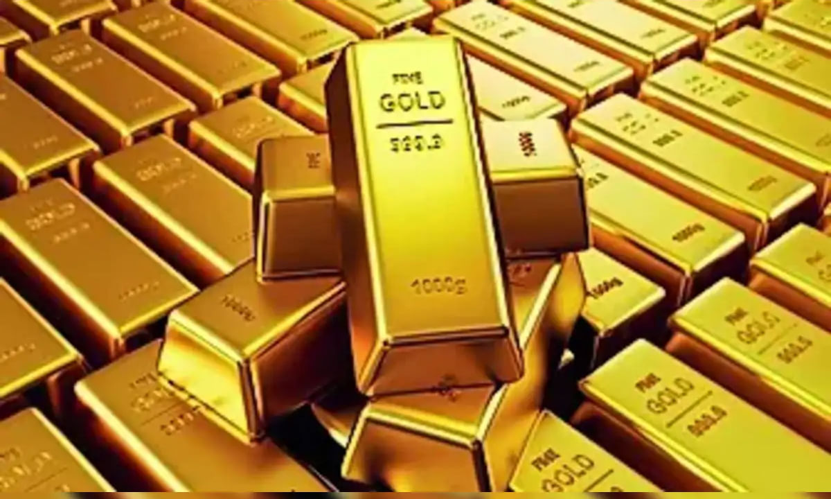 Gold Price: ఈ ఏడాది చివరికి బంగారం ధర పెరుగుతుందా..? తగ్గుతుందా..? కొనేముందు ఇవి తెలుసుకోండి..
