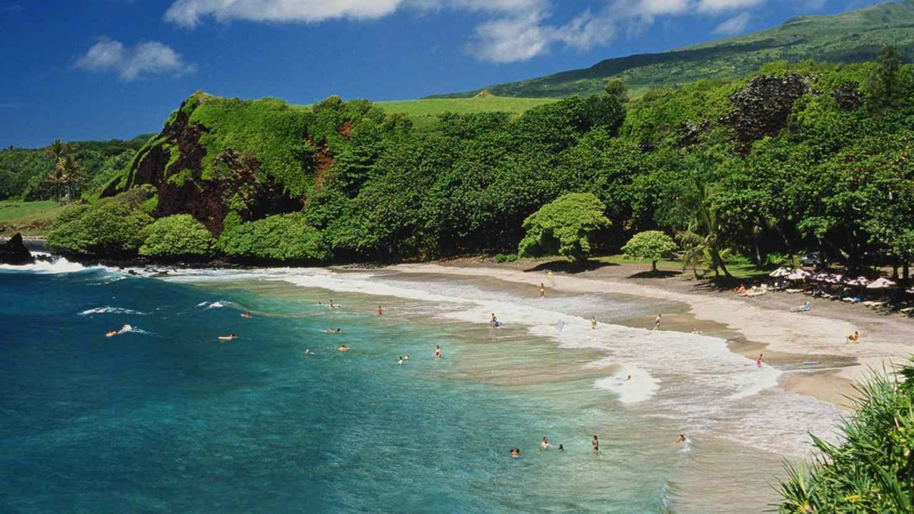Hamoa Beach