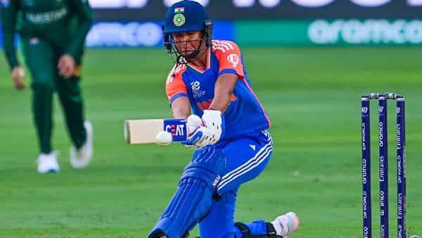 Harmanpreet Kaur : చరిత్ర సృష్టించిన హర్మన్ప్రీత్ కౌర్.. మిథాలీ రాజ్ రికార్డు సమం