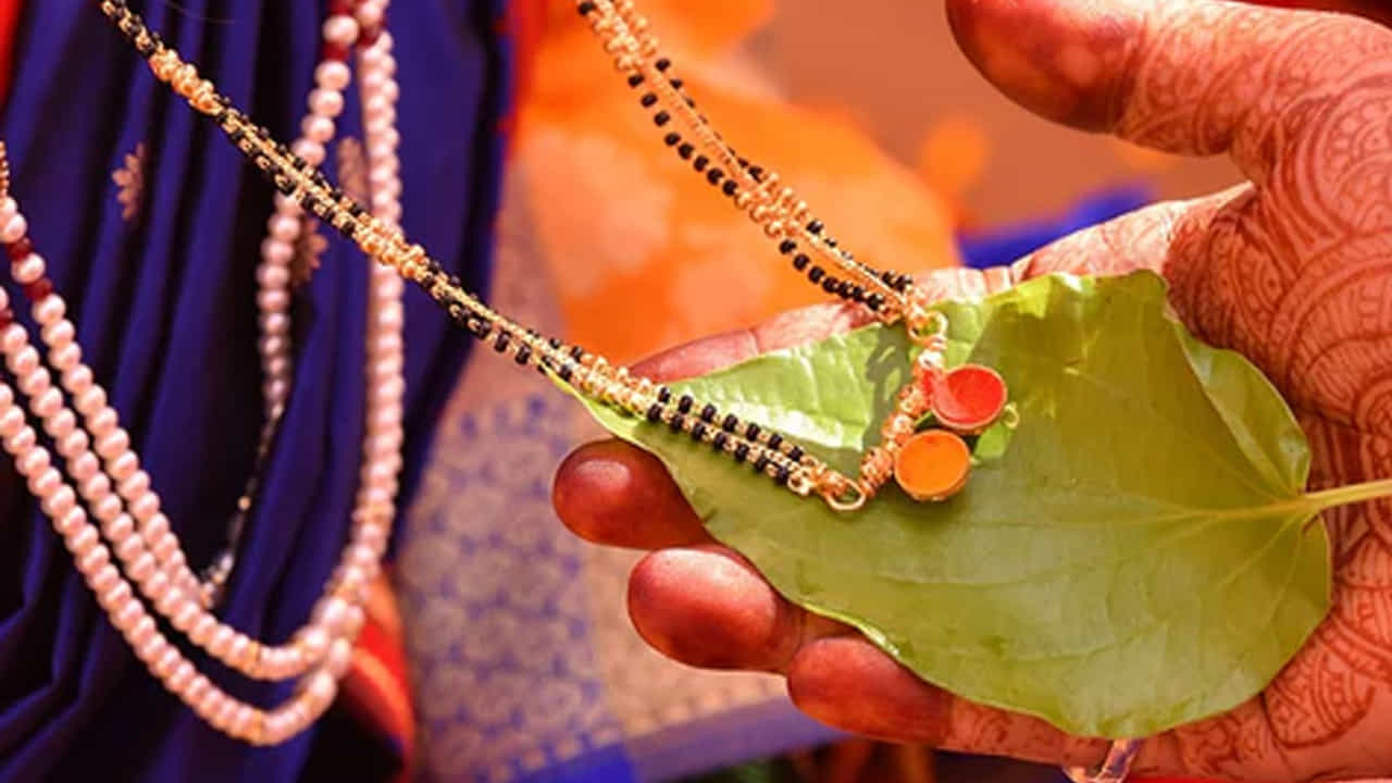 గమనిక: ఈ కథనంలో ఇచ్చిన సమాచారం కేవలం హిందు మత విశ్వాసాలకు సంబంధించింది మాత్రమే. దీనిని టీవీ9 తెలుగు వెబ్‌సైట్‌ ధృవీకరించడంలేదు. ఏదైనా సందేహం ఉంటే నిపుణులను సంప్రదించగలరు.