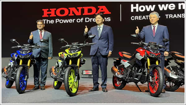 Honda: స్టైలిష్ లుక్తో హోండా నుంచి రెండు పవర్ఫుల్ బైక్లు.. ఫీచర్స్ అదుర్స్!