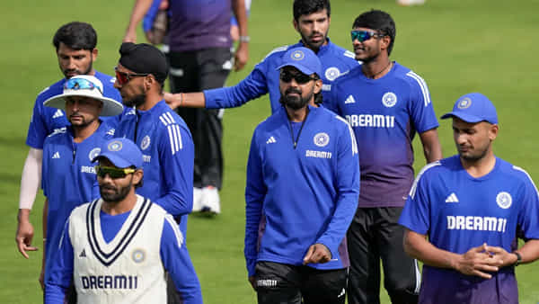 4వ టెస్ట్కు ముందే టీమిండియాకు బ్యాడ్ న్యూస్.. ఒక్క ఆటగాడు మైదానంలోకి ఎంట్రీ ఇచ్చే ఛాన్స్ లేదుగా..?