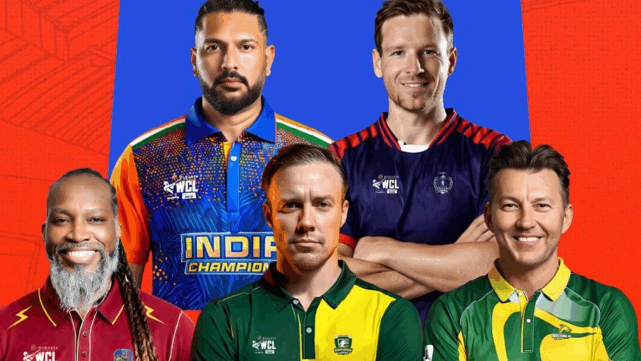 భారత ఛాంపియన్స్ టీమ్: యువరాజ్ సింగ్ (కెప్టెన్), శిఖర్ ధావన్, హర్భజన్ సింగ్, సురేశ్ రైనా, సౌరభ్ తివారీ, ఇర్ఫాన్ పఠాన్, యూసుఫ్ పఠాన్, రాబిన్ ఉతప్ప, అంబటి రాయుడు, గురుకృత్ మాన్, రాహుల్ శర్మ, నమన్ ఓజా, రాహుల్ కె శుక్లా, ఆర్పీ సింగ్, వినయ్ సింగ్, డివాల్, పవన్‌కర్, నేహ్ కుమార్, అనురేగీత్.