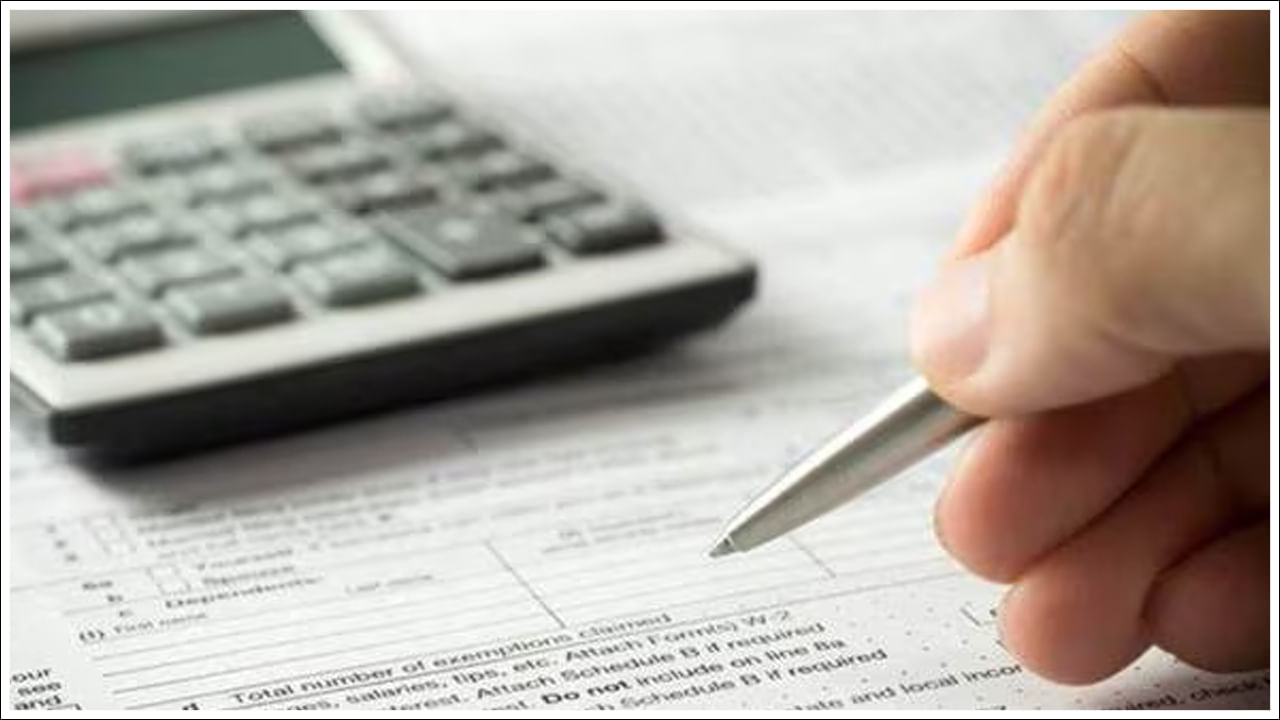 ITR Filing: ఐటీఆర్‌ ఫైలింగ్‌కు ఇంకా 50 రోజులు మాత్రమే.. మళ్లీ తేదీ పొడిగిస్తారా?