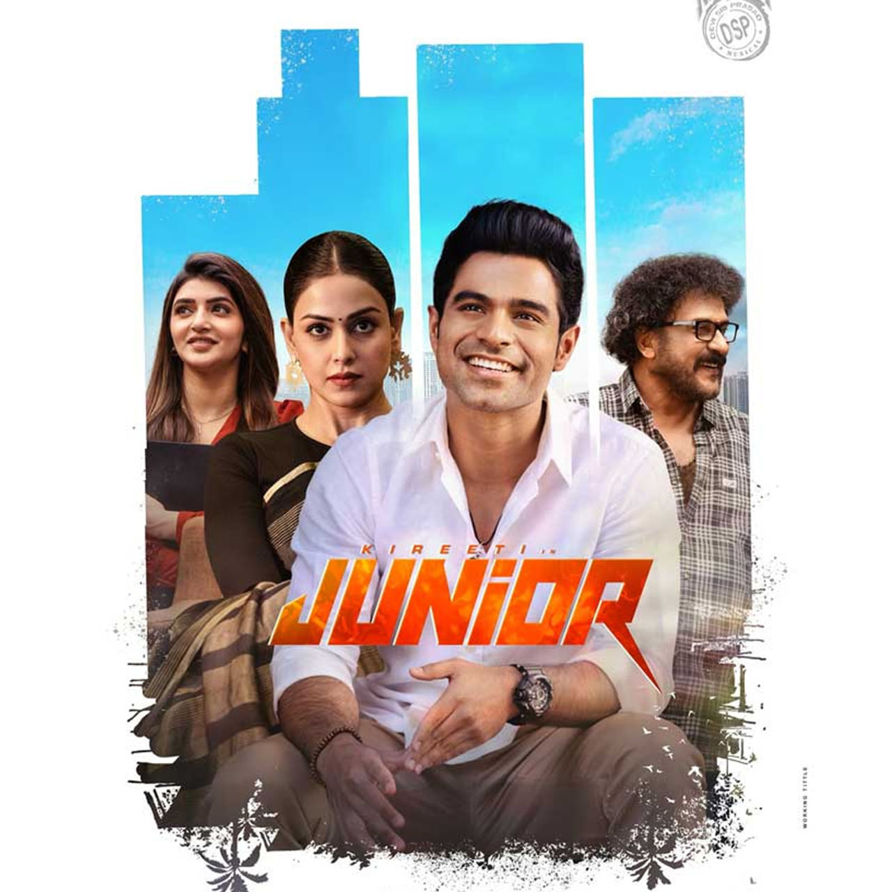 చాలా రోజుల తర్వాత ఇండస్ట్రీలో వారసుల తాకిడి కనిపిస్తుంది. గాలి జనార్ధన్ తనయుడు కిరీటీ జూనియర్ అనే సినిమాతో భారీగా పరిచయం అవుతున్నారు. శ్రీలీల ఇందులో హీరోయిన్.. దేవీ శ్రీ ప్రసాద్ సంగీత దర్శకుడు.