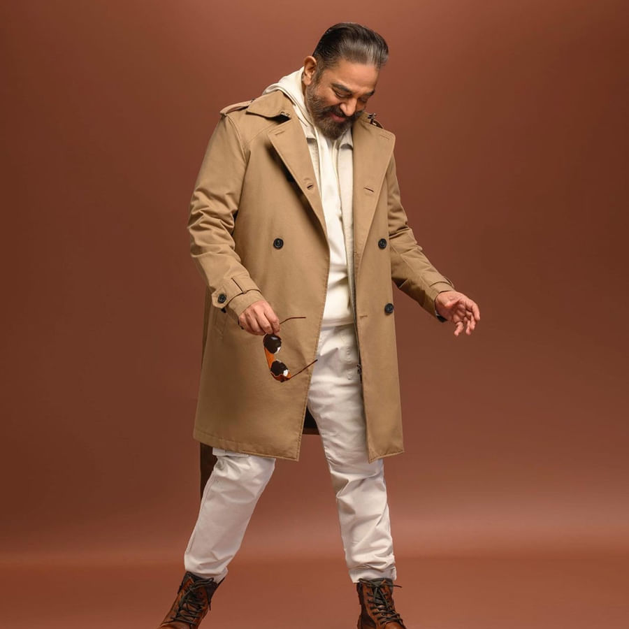 పైగా గేమ్ ఛేంజర్ ఫుటేజ్ 5 గంటలంటూ శంకర్ చేసిన కామెంట్స్ ఆయన్ని మరింత బ్యాడ్ చేసాయి. పెద్ద దర్శకుడిని అంటారు.. ఆ మాత్రం ప్లానింగ్ లేదా అంటూ సెటైర్లు పడ్డాయి.  గేమ్ ఛేంజర్ చూసాక.. సగం షూట్ అయిన ఇండియన్ 3ని ఆపేయాలని లైకా ప్రొడక్షన్స్ ఫిక్స్ అయినట్లు వార్తలొచ్చాయి. 