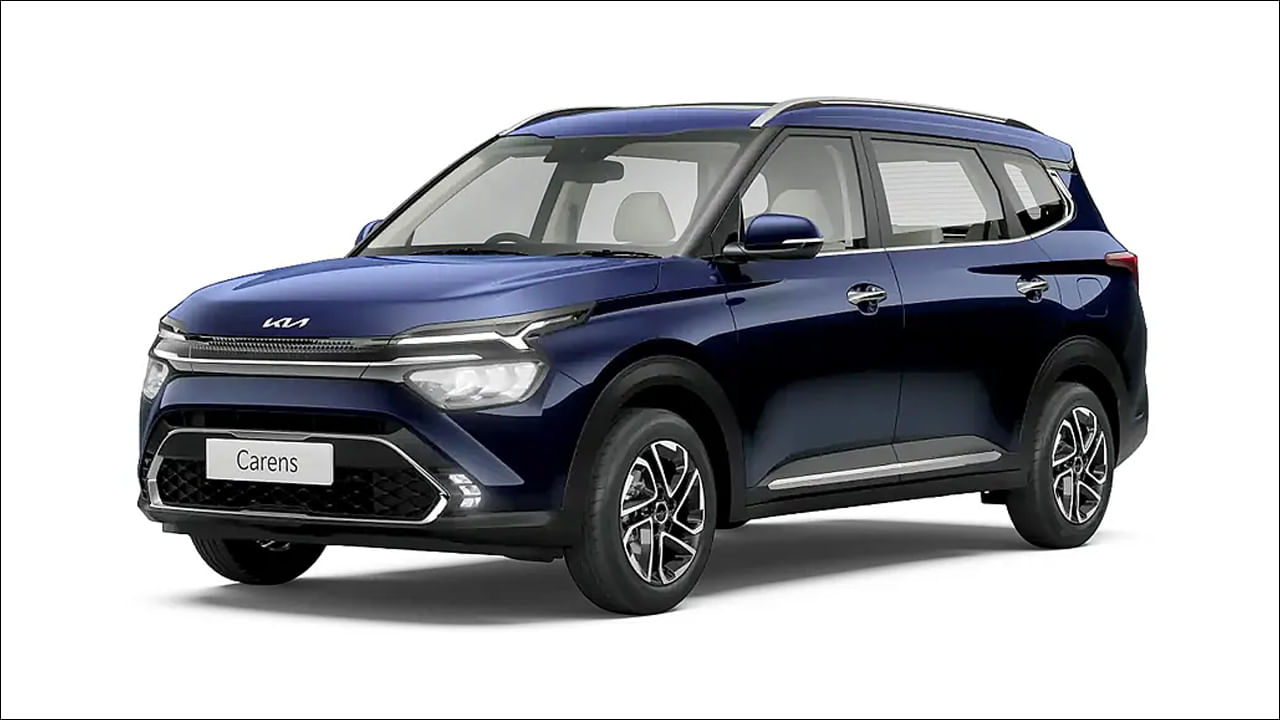 కియా కేరెన్స్, రూ.11.41 లక్షలతో  ప్రారంభం: ఇది 115 హార్స్‌పవర్‌ను ఉత్పత్తి చేసే 1.5-లీటర్ పెట్రోల్ ఇంజిన్‌ను కలిగి ఉంది. ఇది స్టైలిష్, సౌకర్యవంతంగా ఉంటుంది. ఇది పెద్ద కుటుంబాలకు మంచిది. ఇవి పెద్ద కుటుంబాల అవసరాలను తీరుస్తాయి. ట్రైబర్ తక్కువ ధర లేదా ఎర్టిగా సౌకర్యం వంటి ప్రతి మోడల్ దాని స్వంత ప్రత్యేకతను కలిగి ఉంటుంది. మీ అవసరానికి అనుగుణంగా ఎంచుకోండి.