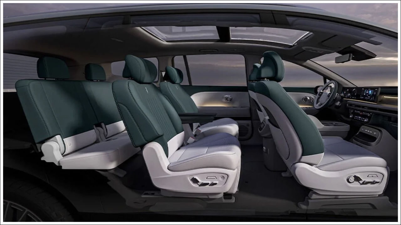 కియా కారెన్స్ క్లావిస్ EV ఫీచర్లు: దీనికి పవర్డ్ డ్రైవర్ సీటు, 6 ఎయిర్‌బ్యాగ్‌లు, లెవల్ 2 ADAS, ABS, ఎలక్ట్రానిక్ స్టెబిలిటీ కంట్రోల్, టైర్ ప్రెజర్ మానిటరింగ్ సిస్టమ్, హిల్ స్టార్ట్ అసిస్ట్, 360-డిగ్రీ కెమెరా, నాలుగు డిస్క్ బ్రేక్‌లు మొదలైనవి కూడా ఉన్నాయి.