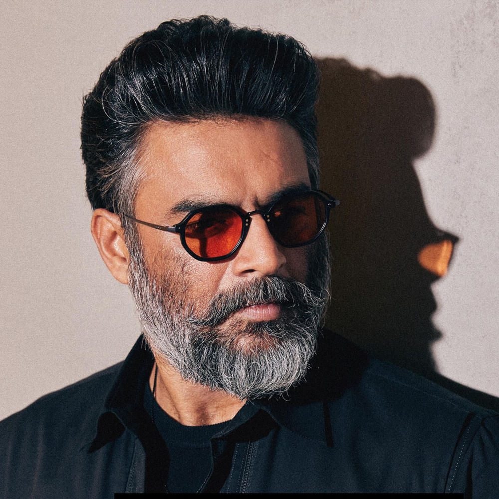 ఒకప్పటి అమ్మాయిల కలల హీరో.. ఇప్పుడేమో మోస్ట్ వాంటెడ్ క్యారెక్టర్ ఆర్టిస్ట్.. భాషతో పనిలేదు.. అన్నిచోట్లా ఆయన జపమే..! హిందీలో అయితే మరీనూ.. ఆయన కోసమే కథలు రాస్తున్నారక్కడ. సౌత్ నుంచి వెళ్లి నార్త్‌లో రఫ్ ఆడిస్తున్నారు.. రప్పా రప్పా అంటూ వరస అవకాశాలు అందుకుంటున్నారు. మరి అన్నిచోట్లా అదరగొడుతున్న ఆ నటుడు ఎవరో తెలుసా..?