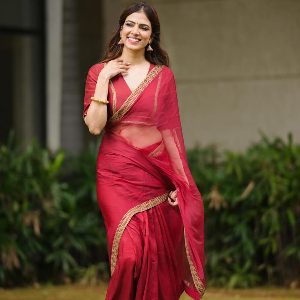 తక్కువ కేలరీలు ఉన్న ఆహారం తీసుకున్నానని.. అదే సమయంలో శారీరకంగా చాలా కష్టపడి స్టంట్స్, యాక్షన్ సీన్ రిహార్సల్స్ చేయడం శరీరంపై తీవ్ర ఒత్తిడిని కలిగిస్తాయి తెలిపింది.  శరీరంలోని కొవ్వు శాతాన్ని తగ్గించడమే ప్రధాన లక్ష్యం, కాబట్టి కార్బోహైడ్రేట్లను పూర్తిగా మానేశానని అది చాలా ప్రమాదకరమైనది అని తెలిపింది. 