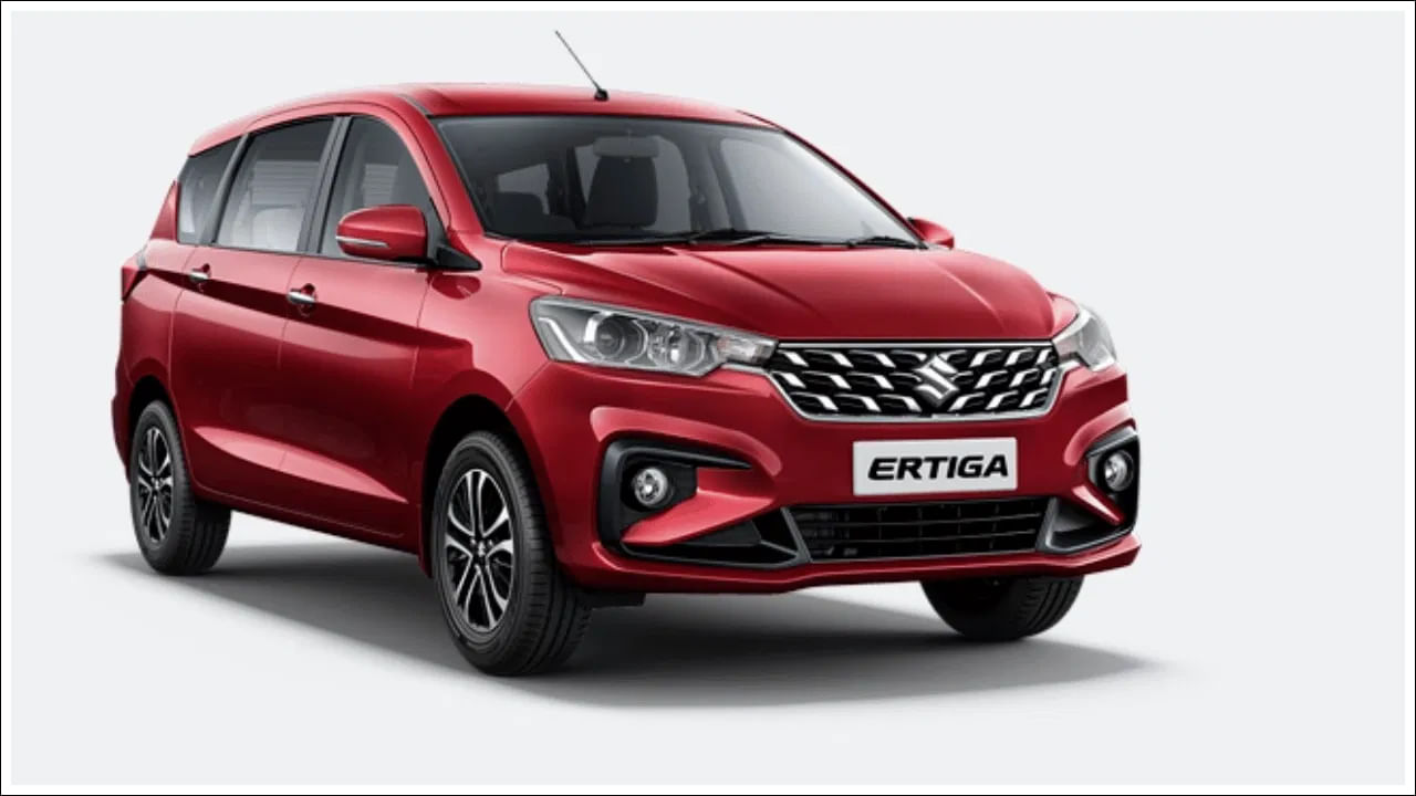 మారుతీ ఎర్టిగా, రూ. 9.12 లక్షలు - 13.41 లక్షలు: ఈ కారులో 1.5-లీటర్ పెట్రోల్ ఇంజన్ ఉంది. ఇది 103 హార్స్‌పవర్‌ను ఉత్పత్తి చేస్తుంది. దీని డోర్స్‌ వెడల్పుగా ఉంటాయి. దీని వలన లోపలికి, బయటికి వెళ్లడం సులభం అవుతుంది. ముందు సీట్లు సౌకర్యవంతంగా ఉంటాయి. మధ్య సీట్లను వెనుకకు జారవచ్చు. మధ్యలో ఉన్న పెద్ద కిటికీ ఉంటుంది. చివరి సీటులో ఇద్దరు వ్యక్తులు సౌకర్యవంతంగా కూర్చోవచ్చు. ఇక్కడ AC వెంట్లు,  ప్-C ఛార్జింగ్ పోర్ట్‌లు కూడా ఉన్నాయి.
