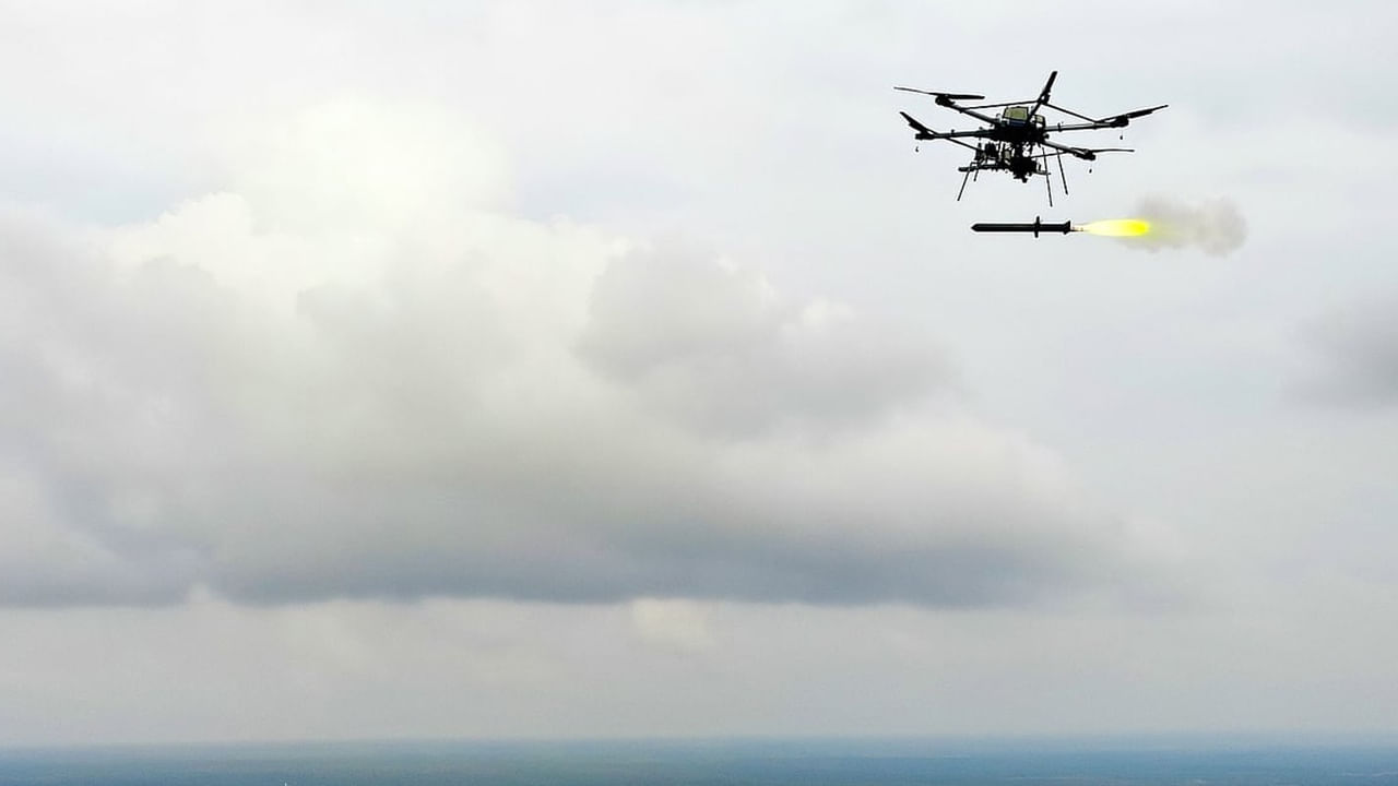 India Defence: ఇక శత్రు దేశాలకు వెన్నులో వణుకే.. భారత గగనతలంలో చీమ చిటుక్కుమన్నా..