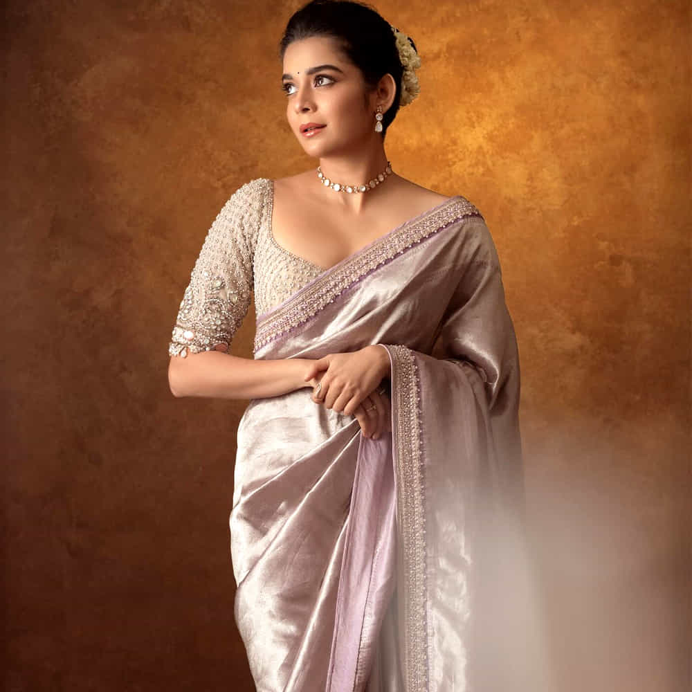 సినిమా అభిమానులకు ‘కారవాన్’, వెబ్ ప్రియులకు ‘లిటిల్ థింగ్స్’ తెలిస్తే.. మిథిలా పాల్కర్ తెలిసినట్టే! ఆమె నటనకు ఎంత మంది ఫ్యాన్స్ ఉన్నారో.. ఆమె ఫ్యాషన్కూ అంతేమంది ఫాలోవర్స్ ఉన్నారు. సోషల్ మీడియాలో ఈ చిన్నదాని ఫోటోలకు మంచి క్రేజ్ ఉంది.