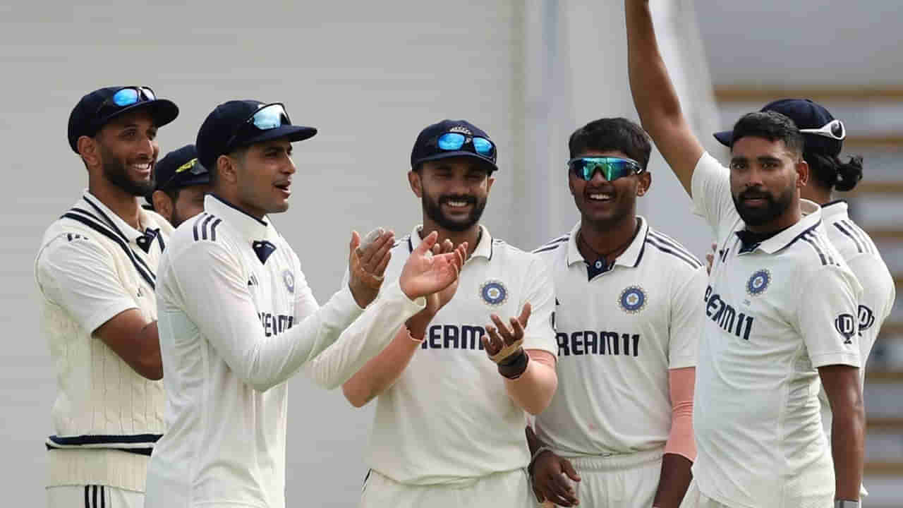 Video: ఫ్లాట్ పిచ్‌పై సిక్సర్‌తో చెలరేగిన డీఎస్పీ సిరాజ్.. కట్‌చేస్తే.. 58 ఏళ్ల నిరీక్షణకు తెర పడేనా?