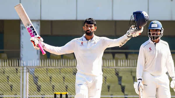 114 బంతుల్లో డబుల్ సెంచరీ.. వరుసగా 5 సెంచరీలు.. పంత్ ప్లేస్లో ఖతర్నాక్ ప్లేయర్ ఎంట్రీ..