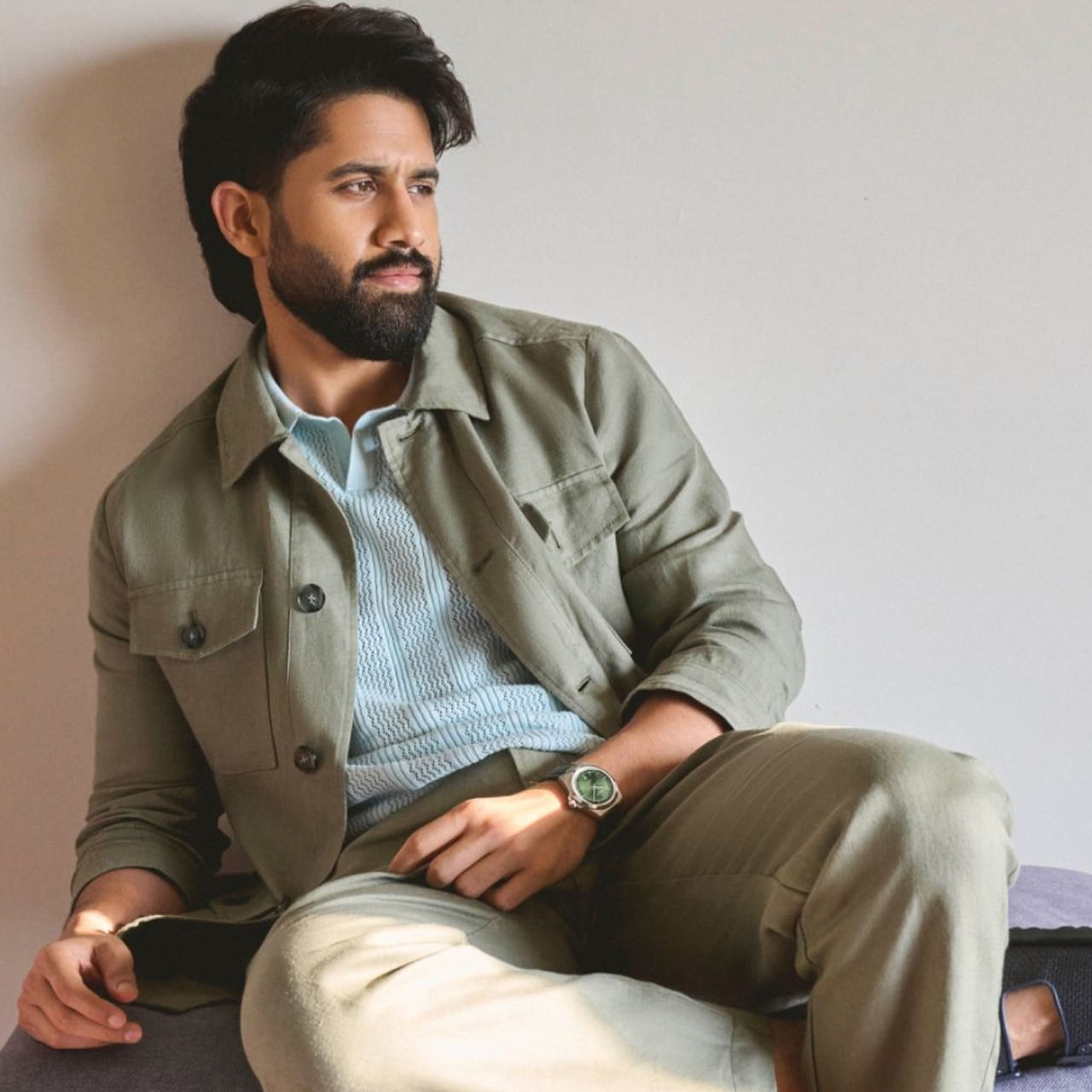 అక్కినేని నాగచైతన్యకు ఉన్న క్రేజ్ గురించి తెలిసిందే. హీరోయిజం సినిమాలు కాకుండా విభిన్న కథలను ఎంచుకుంటూ నటుడిగా తనకంటూ ఓ ఇమేజ్ క్రియేట్ చేసుకున్నారు. ఇటీవలే తండేల్ చిత్రంతో భారీ విజయాన్ని అందుకున్న సంగతి తెలిసిందే. ఈ మూవీ చైతూ కెరీర్ లోనే హయ్యేస్ట్ కలెక్షన్స్ వచ్చిన సినిమా. 