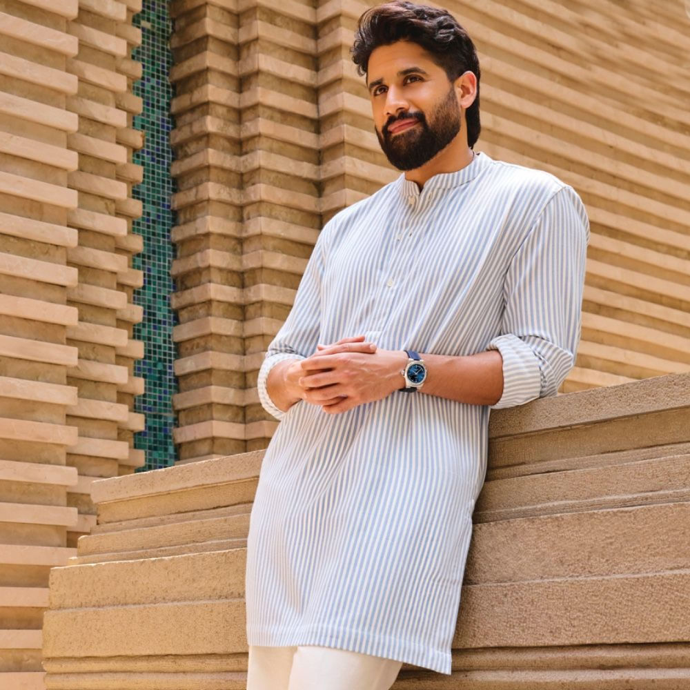 ఇదిలా ఉంటే.. గతంలో రానాకు ఇచ్చిన ఇంటర్వ్యూలో చైతూ తొలి ముద్దు అనుభవం గురించి ప్రశ్నించగా.. ఆసక్తికర ఆన్సర్ ఇచ్చారు. తొమ్మిదో తరగతిలోనే ఓ అమ్మాయికి తొలి ముద్దు ఇచ్చానని.. ఆ ముద్దు జీవితమంతా పనిచేసిందని చెప్పుకొచ్చారు. అలాగే మరో విషయాన్ని చెప్పారు. 