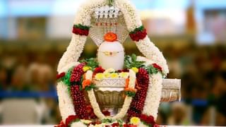 ఇలాంటి గుడి ఎక్కడా చూసుండరు.. రాహుకాలంలో రాహువుకి పాలు పోస్తే నీలంగా… కిందకు రాగానే తెల్లగా మారే పాలు..