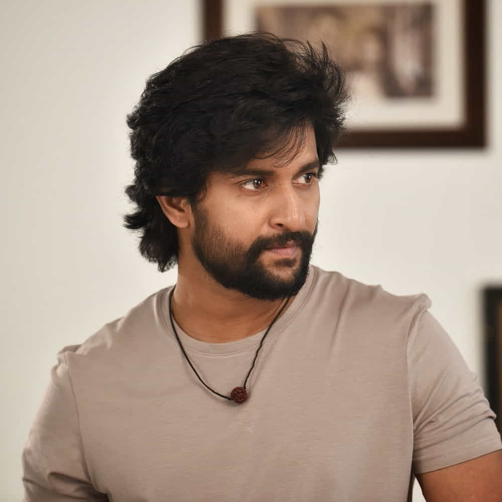 నాని ఒక్కడే కన్సిస్టెంట్.. మిగిలిన వాళ్లంతా ఎప్పుడో గానీ ఒక్క హిట్ ఇవ్వట్లేదు. దసరా, హాయ్ నాన్న, సరిపోదా శనివారంతో హ్యాట్రిక్ పూర్తి చేసిన నాని.. హిట్ 3తో మరో హిట్ కొట్టారు. ప్రస్తుతం ప్యారడైజ్‌తో బిజీగా ఉన్నారు. 