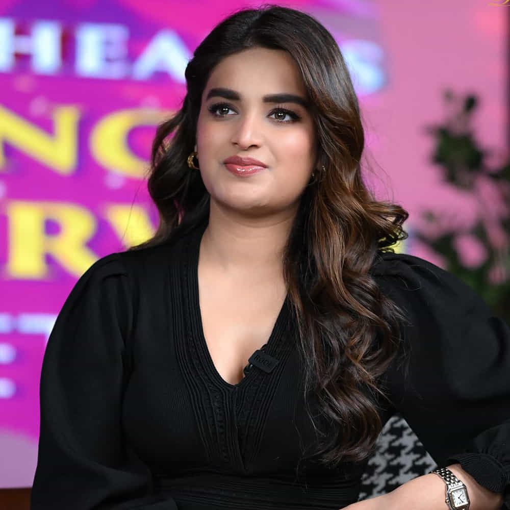 పవన్ కళ్యాణ్ హరిహర వీరమల్లు సినిమాలో హీరోయిన్గా నటిస్తున్నారు నిధి. ఈ సినిమాపైనే నిధి అశలన్నీ ఉన్నాయిప్పుడు. ఒక్కటి రెండూ కాదు.. కెరీర్లో ప్రైమ్ పీరియడ్ నాలుగేళ్లు రాసిచ్చేసింది ఈ బ్యూటీ. జూలై 24న విడుదల కానుంది వీరమల్లు. ఈ సినిమాతో తను పడిన కష్టానికి ప్రతిఫలం దక్కుతుందని నమ్మకంగా చెప్తున్నారు నిధి.