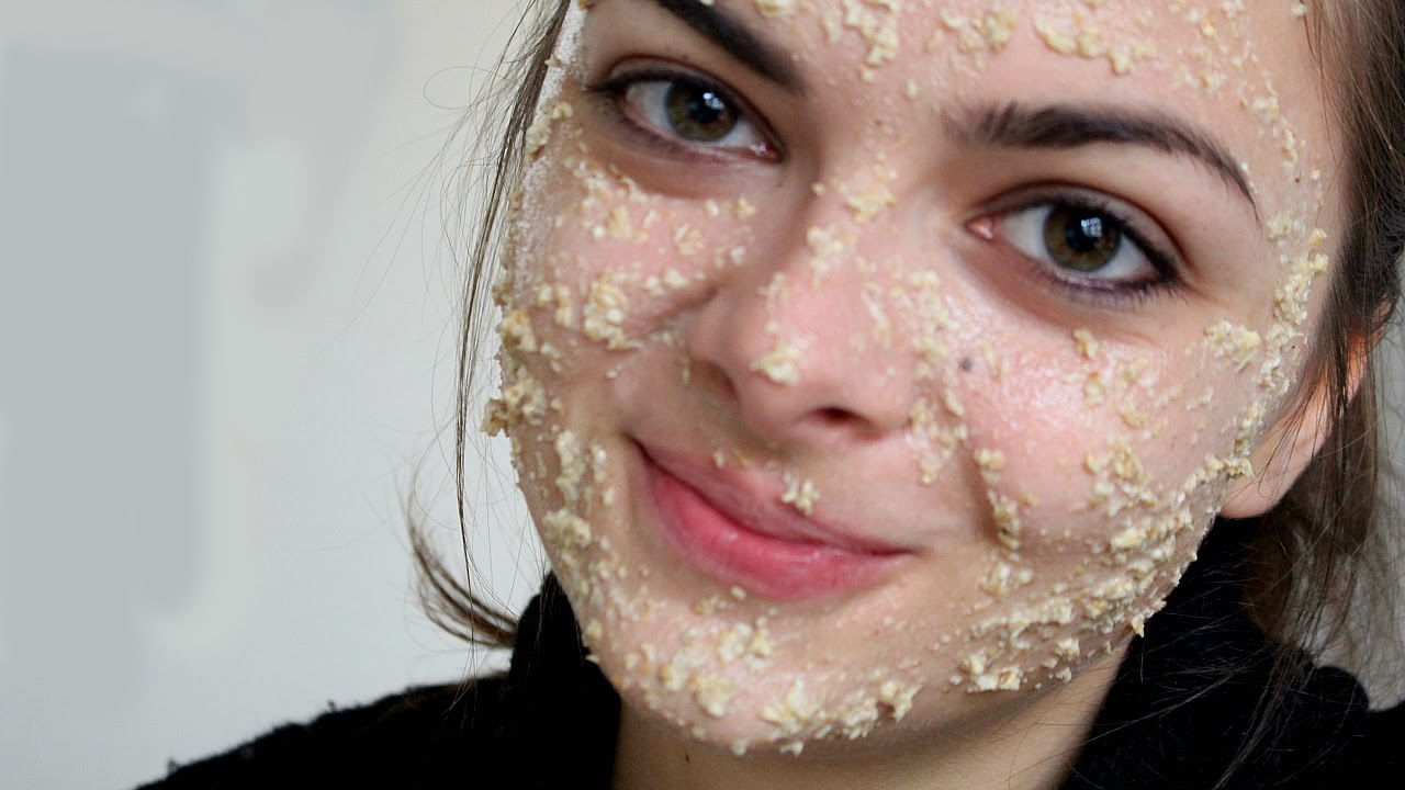 Oats And Milk Face Pack