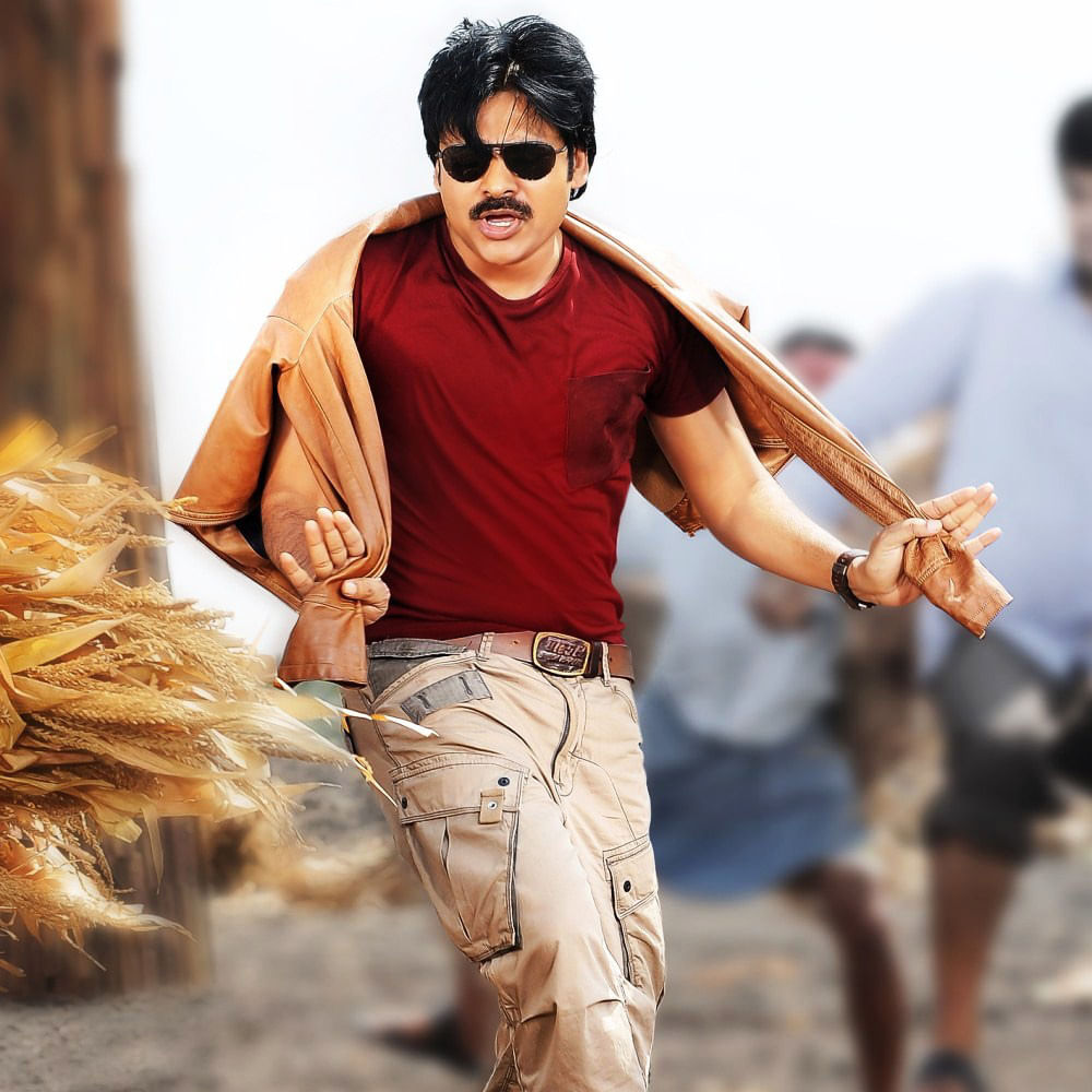 అప్పట్లో అత్తారింటికి దారేది చేసింది కూడా ఇదే. కాస్త కాన్సట్రేట్ చేస్తే ఫ్యామిలీ జోనర్‌ను మించిన కాసులు కురిపించే సినిమా మరోటి లేదు. అందుకే స్టార్ హీరోల చూపు దీనిపైనే ఉందిప్పుడు. సంక్రాంతికి వస్తున్నాం తర్వాత అనిల్ రావిపూడి మరోసారి అదే చేస్తున్నారు. 