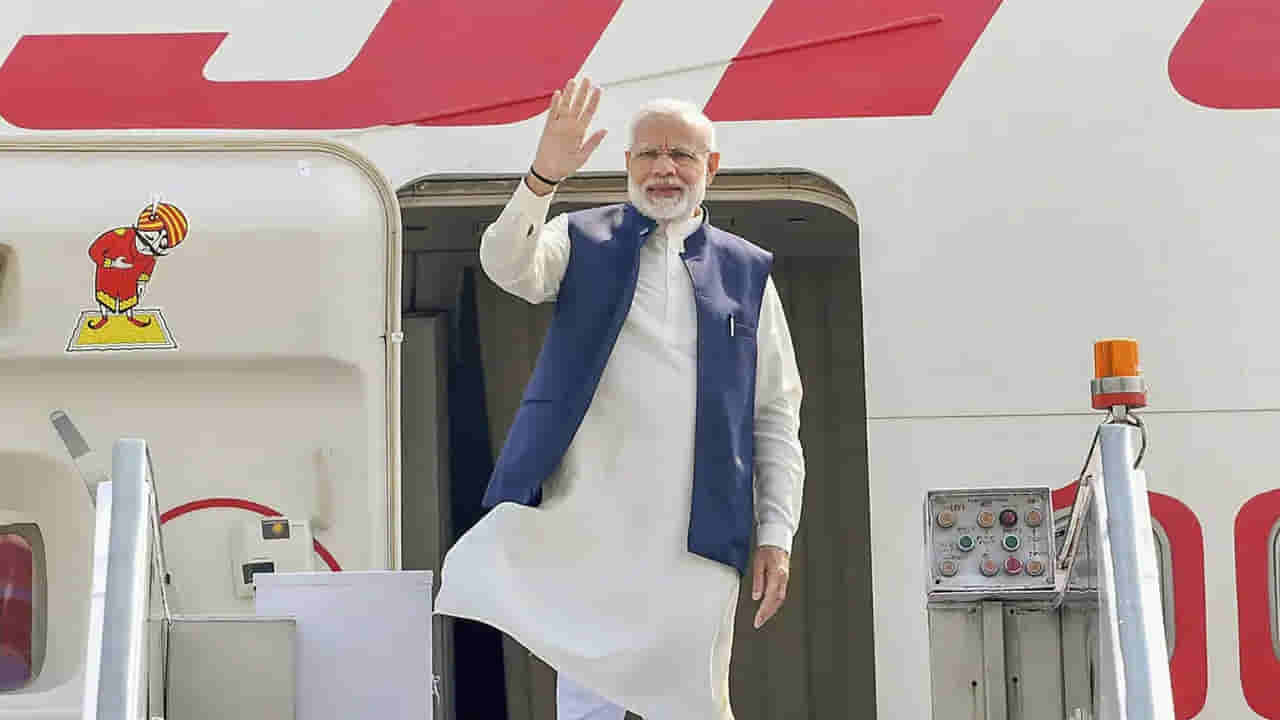 PM Modi: యూకే, మాల్దీవులు పర్యటనకు మోదీ.. కాంగ్రెస్ ఫైర్