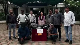 Bihar: ప్రశాంత్‌ కిషోర్‌కు తృటిలో తప్పిన ప్రాణాపాయం… బీహార్‌లో రోడ్డు షోలో ఢీకొన్న గుర్తు తెలియని వాహనం
