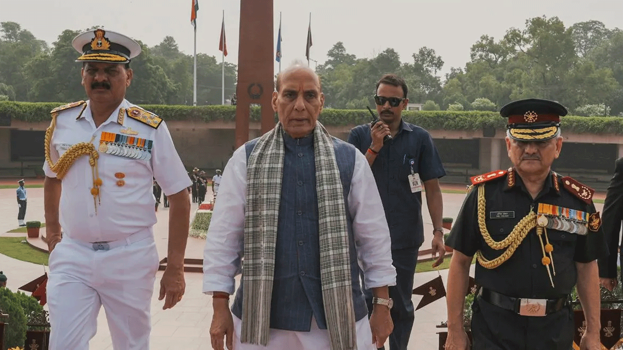 గన్స్‌తో యుద్ధాలు గెలవలేం..! ఆపరేషన్‌ సిందూర్‌ విజయంపై రాజ్‌నాథ్‌ సింగ్‌ ఆసక్తికర వ్యాఖ్యలు