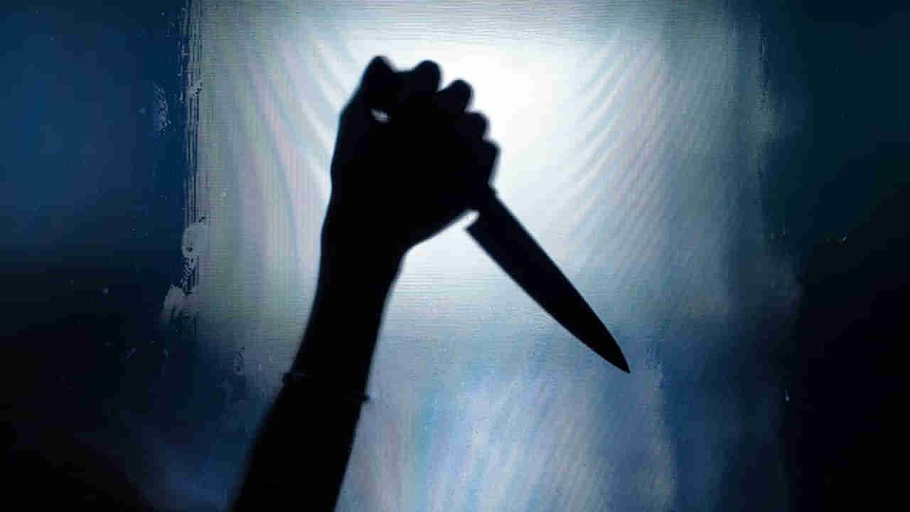 మేనేజర్ను కసితీరా పొడిచి పొడిచి చంపిన మహిళా ఉద్యోగి! కారణం తెలిస్తే..