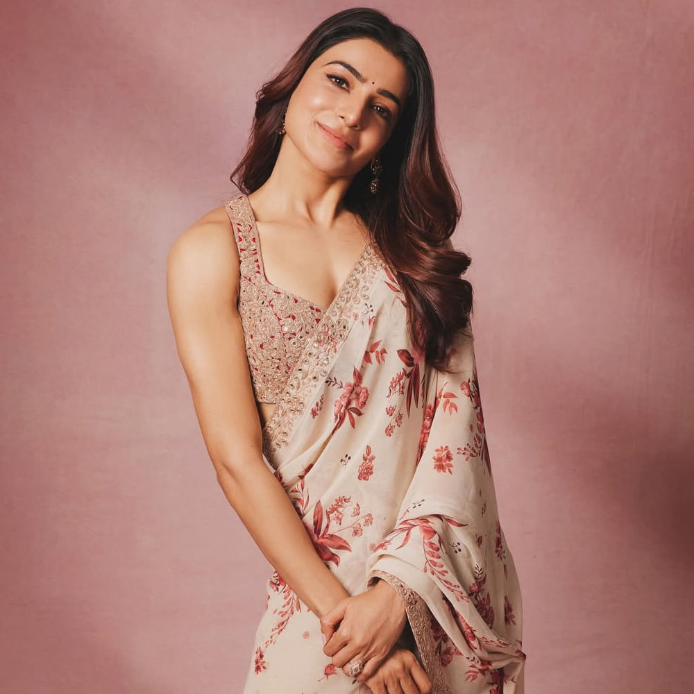 కొన్నాళ్లుగా అనారోగ్య సమస్యలతో సినిమాలకు దూరంగా ఉన్న సామ్.. ఇప్పుడిప్పుడే తిరిగి రీఎంట్రీ ఇస్తుంది. ఇటీవలే శుభం సినిమాతో అడియన్స్ ముందుకు వచ్చింది. చిన్న సినిమాగా వచ్చిన శుభం బాక్సాఫీస్ వద్ద పాజిటివ్ మౌత్ టాక్ సొంతం చేసుకుంది. మరోవైపు సామ్ ఇఫ్పుడిప్పుడే పలు ప్రాజెక్ట్ ఒప్పుకున్నట్లు సమాచారం. 