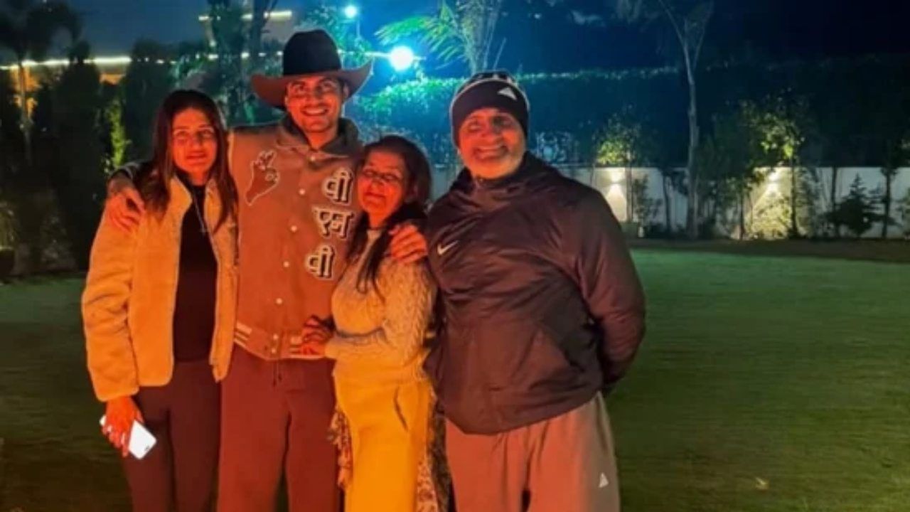 Shubman Gill : ట్రిపుల్ సెంచరీ మిస్.. తల్లిదండ్రుల మెసేజ్ చూసి ఎమోషనల్ అయిన శుభమాన్ గిల్