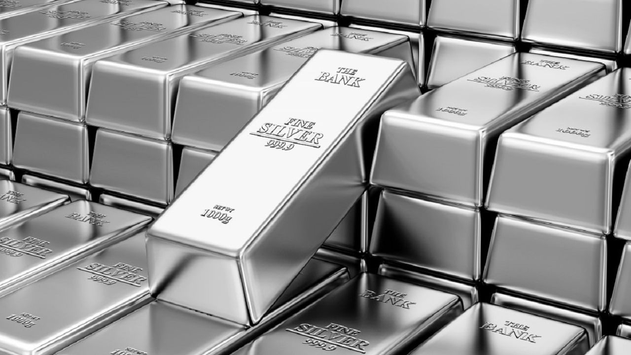 Silver Rates: వెండిలో పెట్టుబడితో దండిగా డబ్బులు.. ఆ పని చేయకపోతే నష్టం తప్పదంతే..!