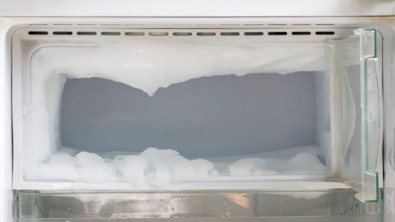 Freezer Frost: ఫ్రీజ్లో గడ్డకట్టిన ఐస్ను సులువుగా తొలగించే చిట్కాలు!