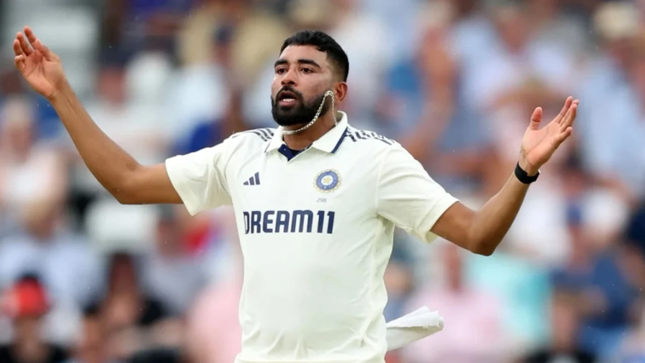 ప్రస్తుతం టీమిండియా ఇంగ్లాండ్‌ పర్యటనలో ఉన్న విషయం తెలిసిందే. మొత్తం ఐదు టెస్టుల సిరీస్‌ ఆడేందుకు ఇంగ్లాండ్‌ వెళ్లిన యంగ్‌ టీమిండియా.. ఇప్పటికే 3 టెస్టులు పూర్తి చేసుకుంది. ఇంగ్లాండ్‌ గట్టి పోటీ ఇస్తున్న గిల్‌ సేన ప్రస్తుతానికి 1-2తో సిరీస్‌లో వెనుకబడి ఉంది. మిగిలిన రెండు మ్యాచ్‌లు గెలిచి సిరీస్‌ కైవసం చేసుకోవాలనే పట్టుదలతో ఉంది. 