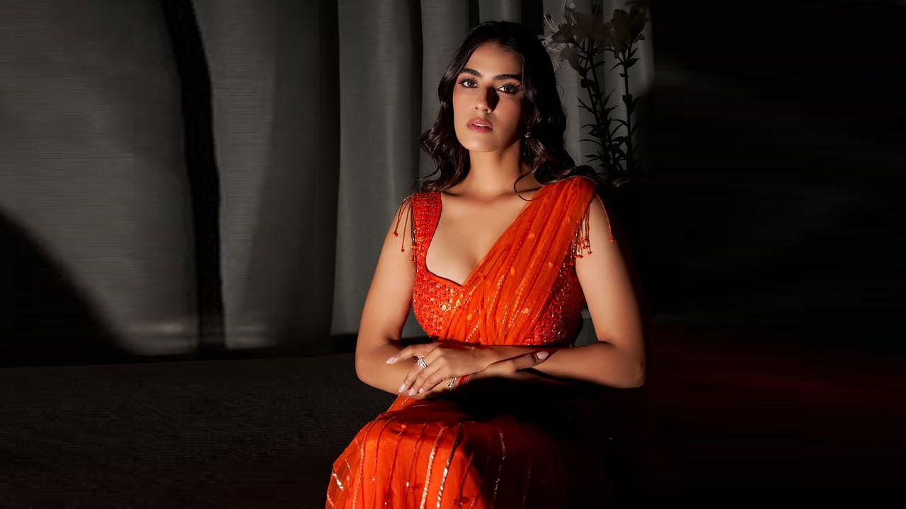 ఈమె 2021లో కాళీ పీలీ టేల్స్, 2022లో CAT,  2023లో ఫర్జీ అనే మూడు వెబ్ సిరీస్ లు కూడా చేసింది.  తమిళంలో కూడా మార్కెట్ రాజా ఎంబిబిఎస్, పిచైకారన్ 2 (తెలుగులో బిచ్చగాడు 2) చిత్రాల్లో నటించింది. అలాగే హిందీలో మిడిల్ క్లాస్ లవ్ అనే సినిమా చేసింది.