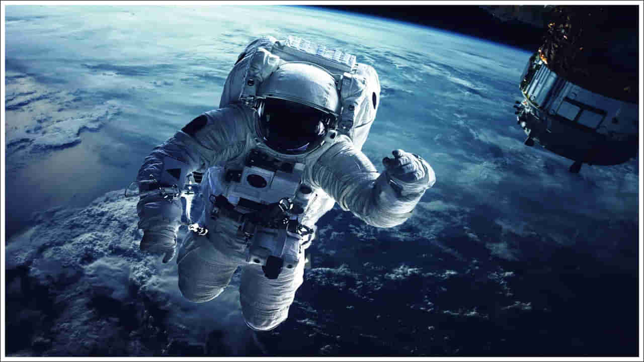 Space: వ్యోమగామిలు అంతరిక్షంలో వదిలి వెళ్ళిన 10 వింత వస్తువుల గురించి మీకు తెలుసా?