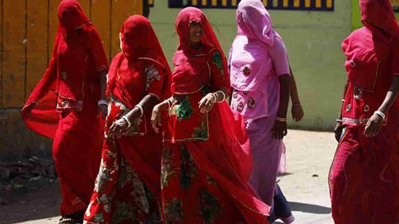 Viral News: ఆ గ్రామంలో వింత సంప్రదాయం.. ప్రతి పురుషుడికి ఇద్దరు భార్యలు.. రీజన్ తెలిస్తే షాక్