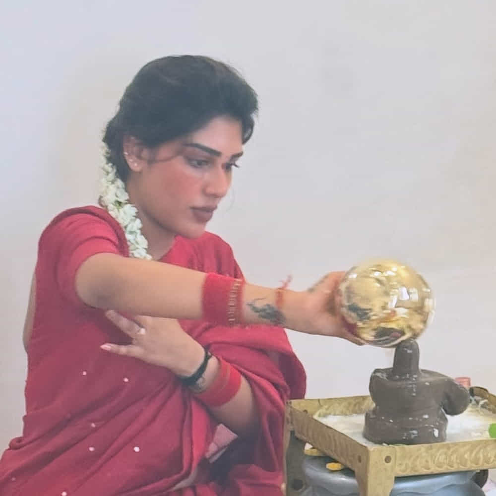 ప్రస్తుతం సుప్రీత కథానాయికగా తెలుగు తెరకు పరిచయం కాబోతుంది. ఇప్పుడు ఆమె బిగ్ బాస్ సీజన్ 7 కంటెస్టెంట్ అమర్ దీప్ చౌదరితో కలిసి చౌదరి గారి అబ్బాయి, నాయుడి గారి అమ్మాయి చిత్రంలో నటిస్తుంది. కొన్ని నెలలుగా ఈ మూవీ షూటింగ్ వేగంగా జరుగుతుండగా.. త్వరలోనే ఈ సినిమా రిలీజ్ కానుంది. 